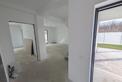 Casă individuală cu 4 camere cu Teren 430 Mp în Corbeanca - 12