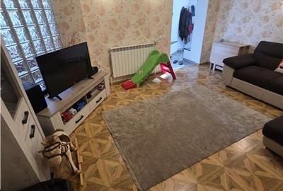 Casă individuală cu 5 camere cu Canalizare în Bucureștii Noi - 9