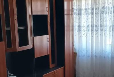 Vind apartament 2camere sebes str M kogalniceanu Et 1 - 3