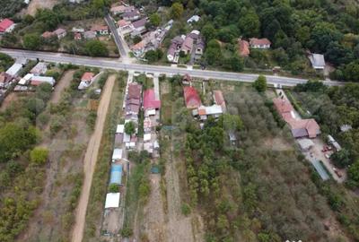 Teren de 3837 mp, în Central