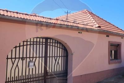 Casă cu 4 camere în Pișchinți - 3