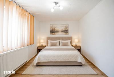 Apartament cu 3 camere decomandat în 23 August - 7