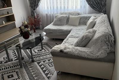 Apartament cu 3 camere decomandat în Nufărul - 5