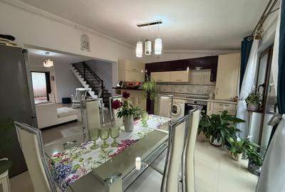 Casă cu 4 camere cu Canalizare în Dumbrăvița - 6