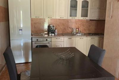 Casă cu Teren 200 Mp în Central - 6