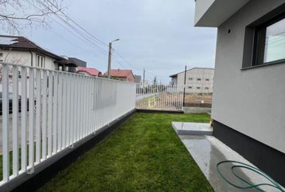 Casă cu 5 camere cu Canalizare în Palazu Mare - 13