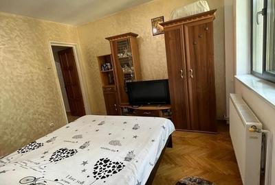 Apartament cu 2 camere de vazare in zona centrala - 4