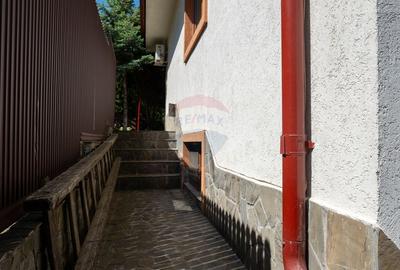 Oferta - vanzare pensiune 10 camere si casa de vacanta, Slanic Prahova - 39
