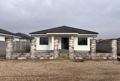 Casă cu Teren 490 Mp în Central - 8