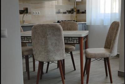 Inchiriez apartament 3 camere Calea Cisnadiei Inchiriez apartament 3 camere Calea Cisnadiei - 1