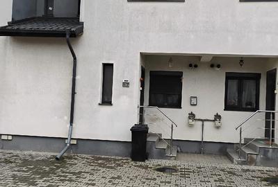 Garsonieră decomandată în Central - 1