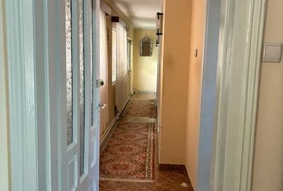 Casă cu 6 camere cu Teren 500 Mp în Central - 8