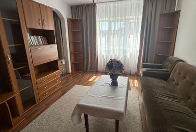 Apartament cu 2 camere decomandat în Eroilor - 3