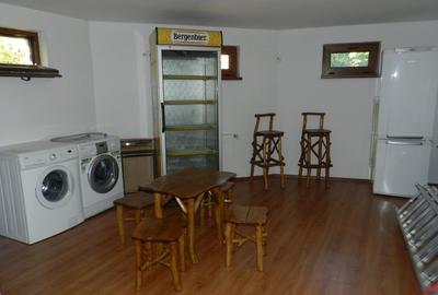 Casa de vanzare, 6 camere, teren 900 mp, Europa - 20