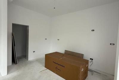 Duplex cu 4 camere cu Canalizare în Dumbrăvița - 6