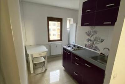 Vitan Mall METROU Dristor .bl.1992,DECOMANDATA,Amenajata,mobilata,Libera - 2