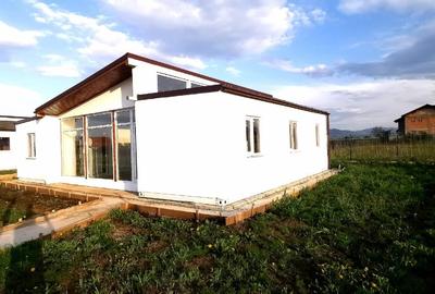 Casă individuală cu 3 camere în Hărman