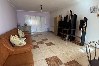 Casa foarte spatioasa, 180 mp utili, localitatea Lumina Casa foarte spatioasa, 180 mp utili, localitatea Lumina - 2