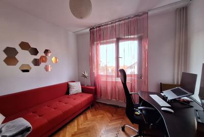 Cu acces facil spre Centru. Etajul 2. GARAJ SUB BLOC SI BOXA. - 10