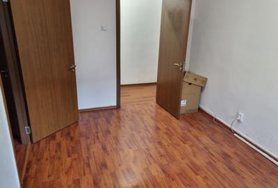 | spatiu in cladire de birouri | 4 camere | Tineretului - Timpuri Noi | - 6