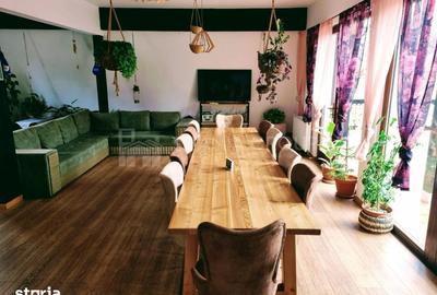Casă cu 4 camere cu Teren 1480 Mp în Moieciu