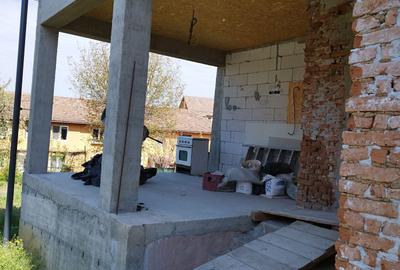 Casă cu 3 camere în Central - 2