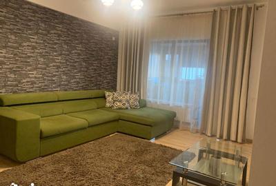 Apartament cu 2 camere decomandat, mobilat în Sud