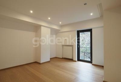 Apartament nemobilat 4 camere, 2 garaje, finisaje moderne - 11