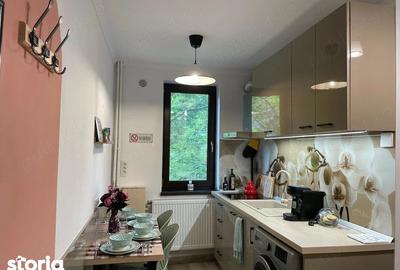 Apartament cu 2 camere semidecomandat, mobilat în City Park Mall - 1