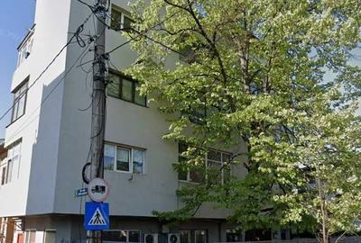 Apartament cu 3 camere decomandat în Mărășești - 1
