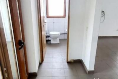 Spațiu comercial, de 79 mp, în Florești - 3