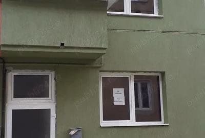 Casă cu 4 camere în Central - 2