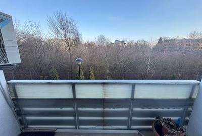 Apartament cu 2 camere semidecomandat, mobilat în Central - 1