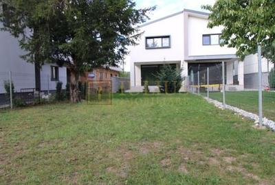 Zona Lipovei, casa 4 camere + 3 bai, curte proprie. - 29