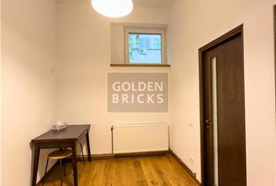 Casă individuală cu 3 camere cu Canalizare în Calea Victoriei - 8