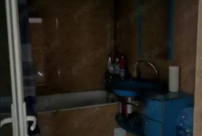 Apartament cu 2 camere în Rovinari