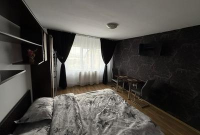 Garsonieră semidecomandată în Poarta 6 - 2