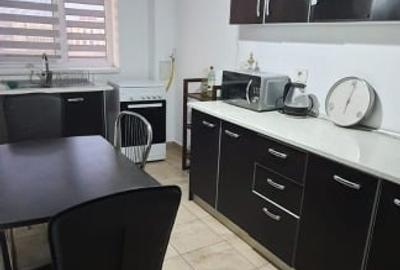 Inchieriez 3 camere decomandate in Prima Sucevei, Oradea - 1
