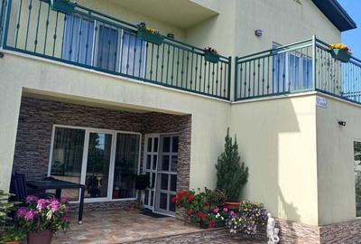 Casă cu 4 camere cu Teren 617 Mp în Cobadin - 1