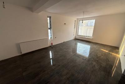 Casă individuală cu 4 camere cu Canalizare în Berceni - 2