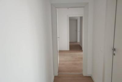 Apartament cu 4 camere semidecomandat în Străulești - 18