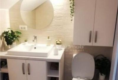 Casă cu 4 camere cu Canalizare în Central - 4