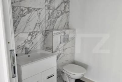 Spațiu comercial, de 2,351 mp, în Central - 10