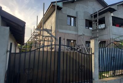 CASA  VALU LUI TRAIAN PRETABILA 2 FAMILII - 3