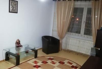 Garsonieră decomandată, mobilată în Basarabia