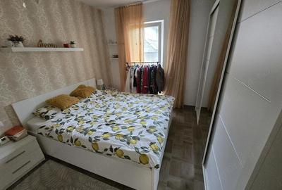 Apartament cu 3 camere decomandat în Hotvon - 9