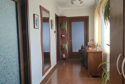 Casă cu 5 camere în Central - 6