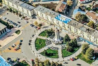 Spațiu comercial, de 141.60000610352 mp, în Central - 3