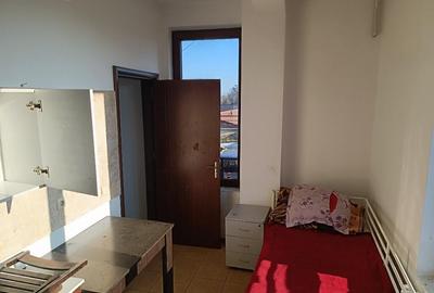 Garsoniera 40 mp utili + Terasa 48.5 mp - Zona Sfinti - 2