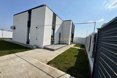 Casă individuală cu 3 camere cu Teren 300 Mp în Berceni - 2